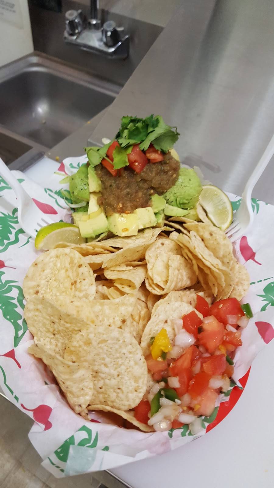 Guerras Krazy Taco | restaurant | 229 N Belmont Ave, Springfield, OH 45503, USA | 9373250799 OR +1 937-325-0799