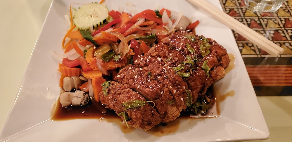 Tongs Thai Restaurant | restaurant | 3454 S Campbell Ave, Springfield, MO 65807, USA | 4178895280 OR +1 417-889-5280