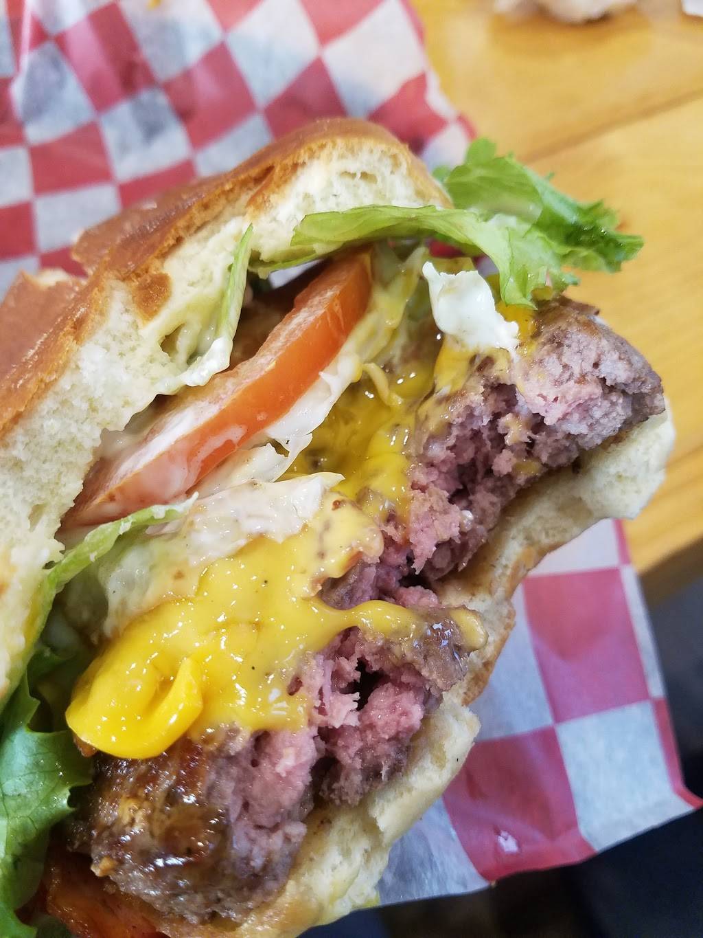 Boulevard Burgers | restaurant | 5905 Gulf Blvd, St Pete Beach, FL 33706, USA | 7272014906 OR +1 727-201-4906