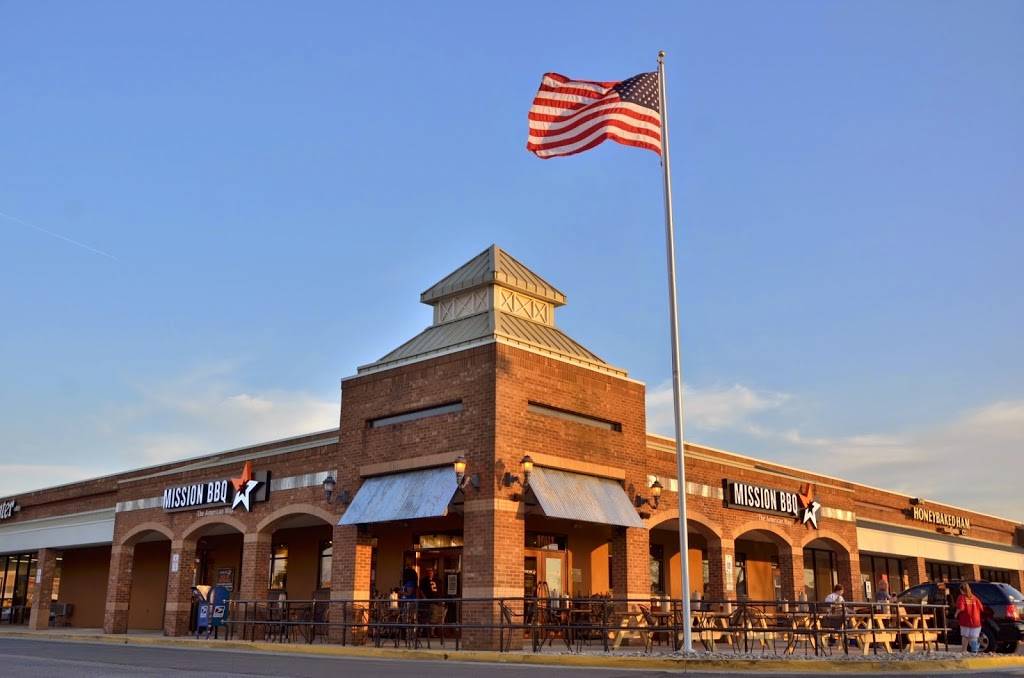 MISSION BBQ | restaurant | 351 S College Rd, Wilmington, NC 28403, USA | 9103382858 OR +1 910-338-2858