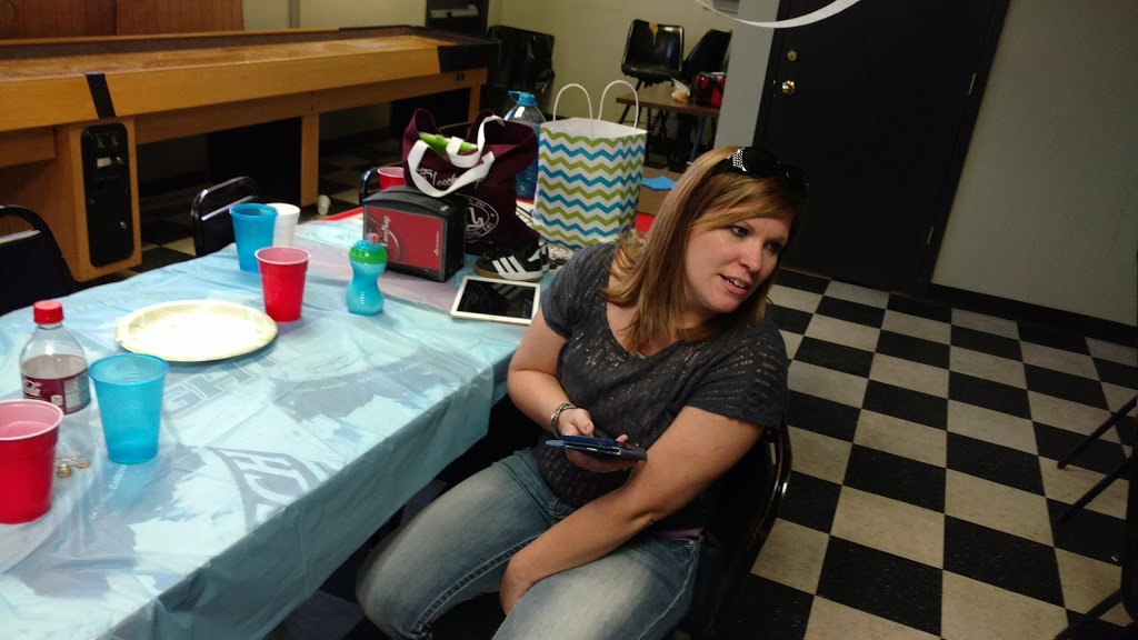 Steinbecks Pub | night club | 3929 Floyd Blvd, Sioux City, IA 51108, USA | 7122399444 OR +1 712-239-9444