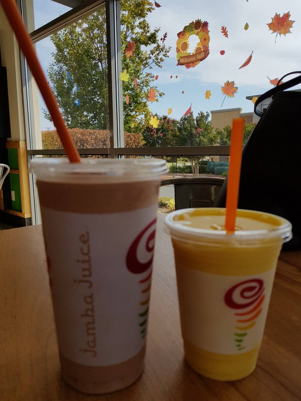 Jamba Juice Broadstone Plaza | restaurant | 2793 E Bidwell St #300, Folsom, CA 95630, USA | 9168172348 OR +1 916-817-2348