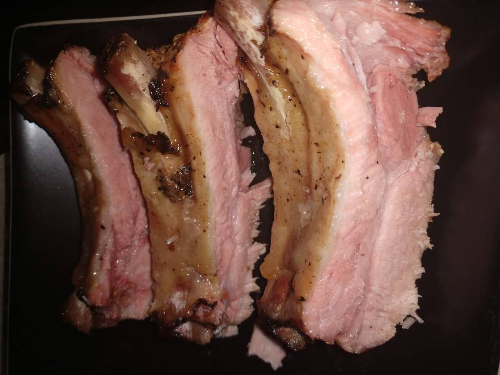 Hotel Hickman Chuckwagon BBQ | restaurant | 5589 M-36, Pinckney, MI 48169, USA | 8102312800 OR +1 810-231-2800