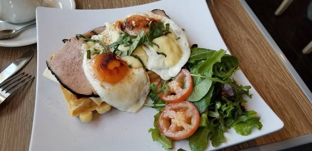 Belgium Waffle Haus | cafe | 18100 Chatsworth St E, Granada Hills, CA 91344, USA | 8183688400 OR +1 818-368-8400