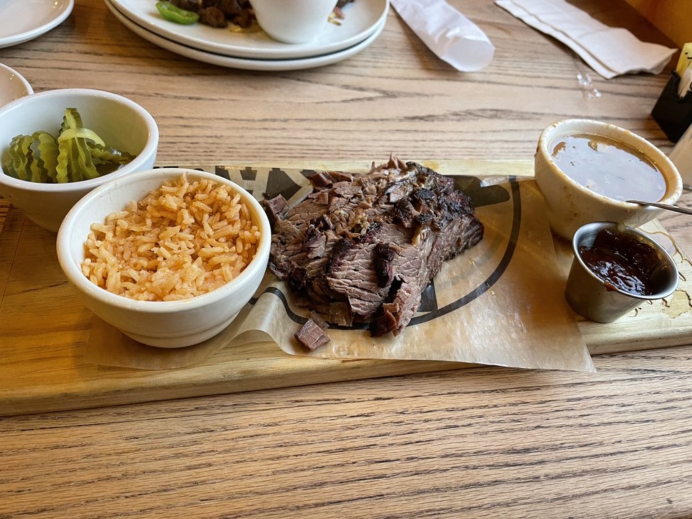 Eduardos BBQ Steaks & Mexican Grill | restaurant | 6516 Arena Blvd, Laredo, TX 78041, USA | 9567123414 OR +1 956-712-3414