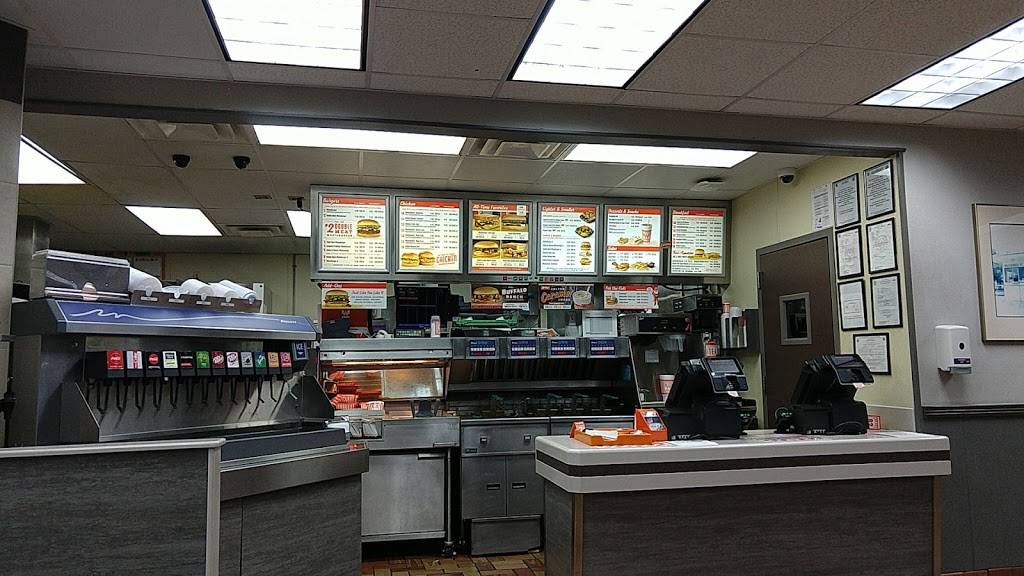 Whataburger | restaurant | 5270 Doniphan Dr, El Paso, TX 79932, USA | 9155843446 OR +1 915-584-3446