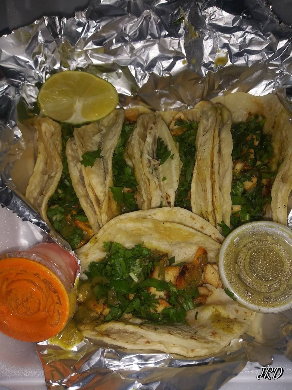 Chili Verde Mexican Grill | restaurant | 7868 S Western Ave, Oklahoma City, OK 73139, USA | 4056364725 OR +1 405-636-4725