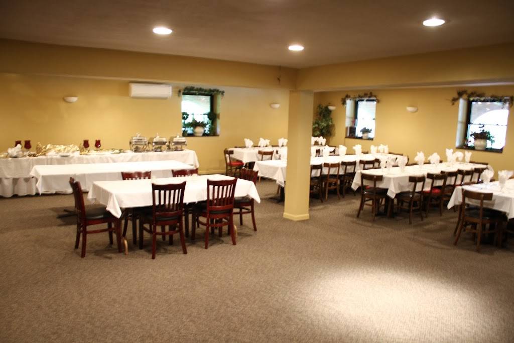 La Cantina | restaurant | 139 W Michigan Ave, Paw Paw, MI 49079, USA | 2696577033 OR +1 269-657-7033