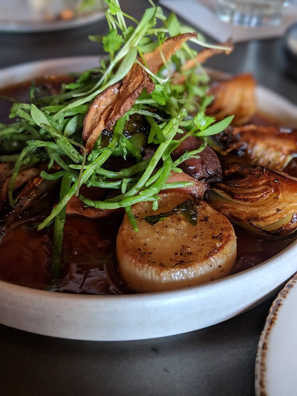 Salt | restaurant | 17625 Detroit Ave, Lakewood, OH 44107, USA | 2162214866 OR +1 216-221-4866