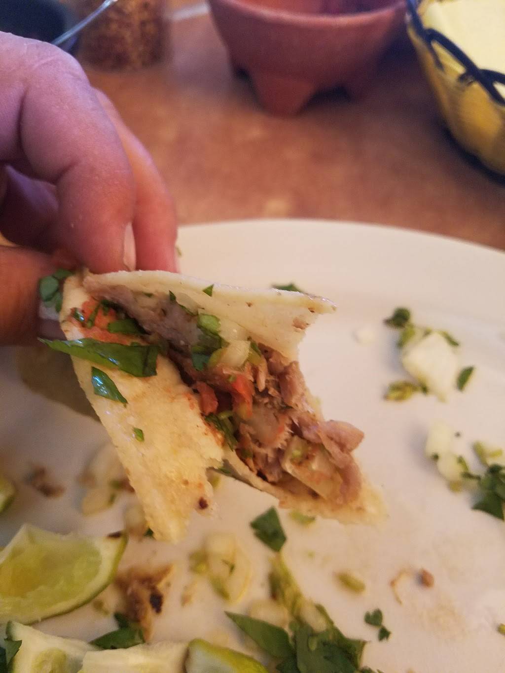 El Puerto Restaurant | restaurant | 2248 W Capitol Ave, West Sacramento, CA 95691, USA | 9163723841 OR +1 916-372-3841