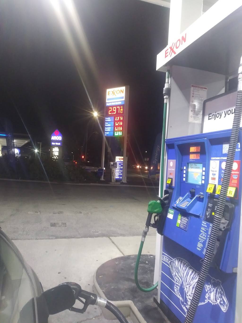 Exxon | meal takeaway | 404 19th Ave, San Mateo, CA 94403, USA | 6507273157 OR +1 650-727-3157