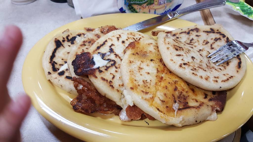 Don Julios | restaurant | 217 Southwest Blvd, Rohnert Park, CA 94928, USA | 7072423160 OR +1 707-242-3160