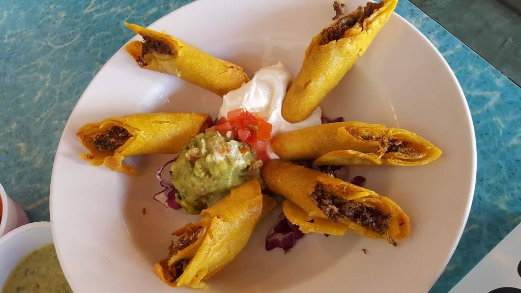 Wahoos Fish Taco | restaurant | 11911 Wilshire Blvd, Los Angeles, CA 90025, USA | 3104455990 OR +1 310-445-5990