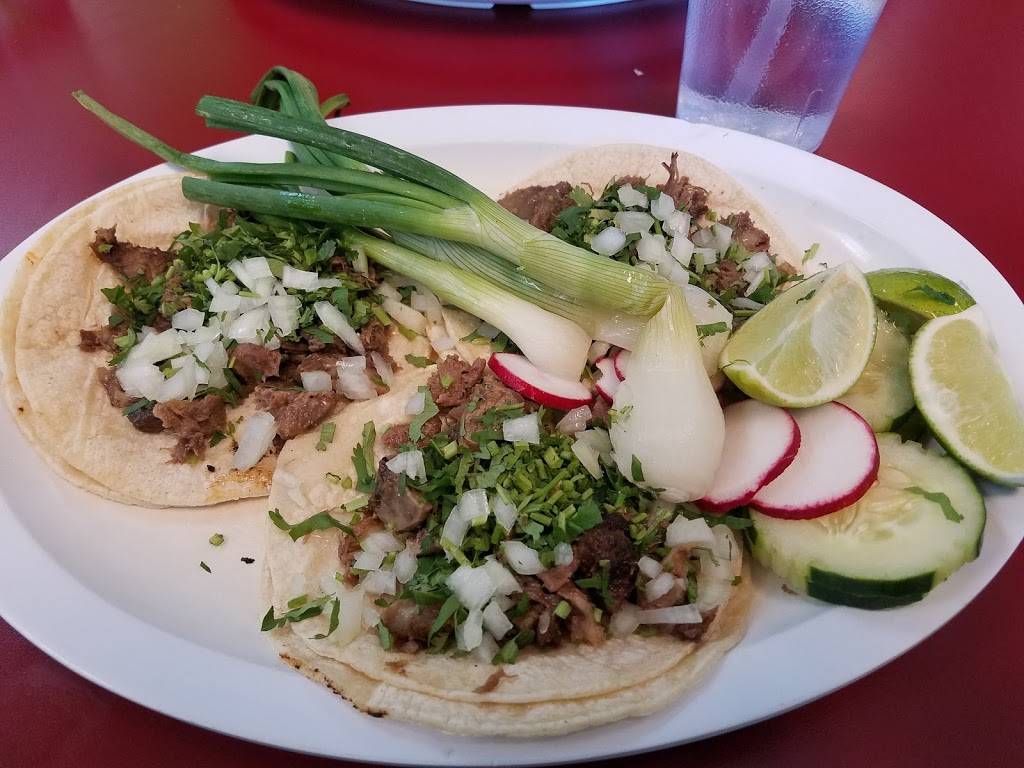 Taqueria Tres Reyes | restaurant | 8562 Mathis Ave, Manassas, VA 20110, USA | 7033356663 OR +1 703-335-6663