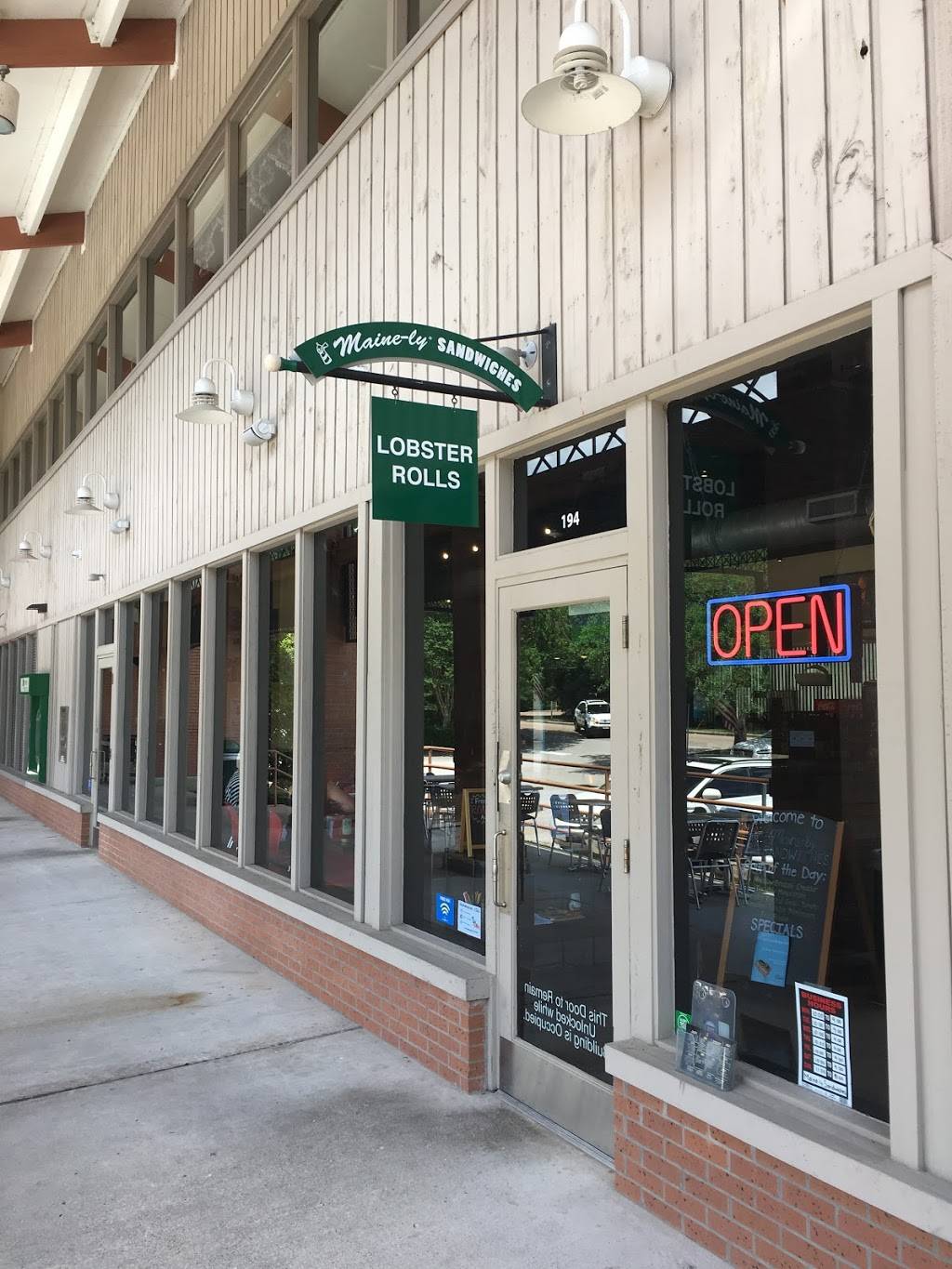 Maine-ly Sandwiches | restaurant | 7 Switchbud Pl #194, The Woodlands, TX 77380, USA | 2817195828 OR +1 281-719-5828