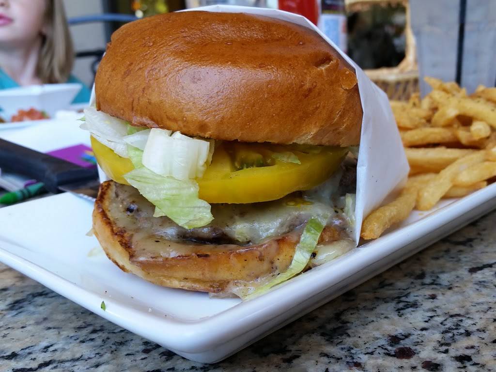 La Cumbre Plaza | shopping mall | 121 S Hope Ave, Santa Barbara, CA 93105, USA | 8056876458 OR +1 805-687-6458