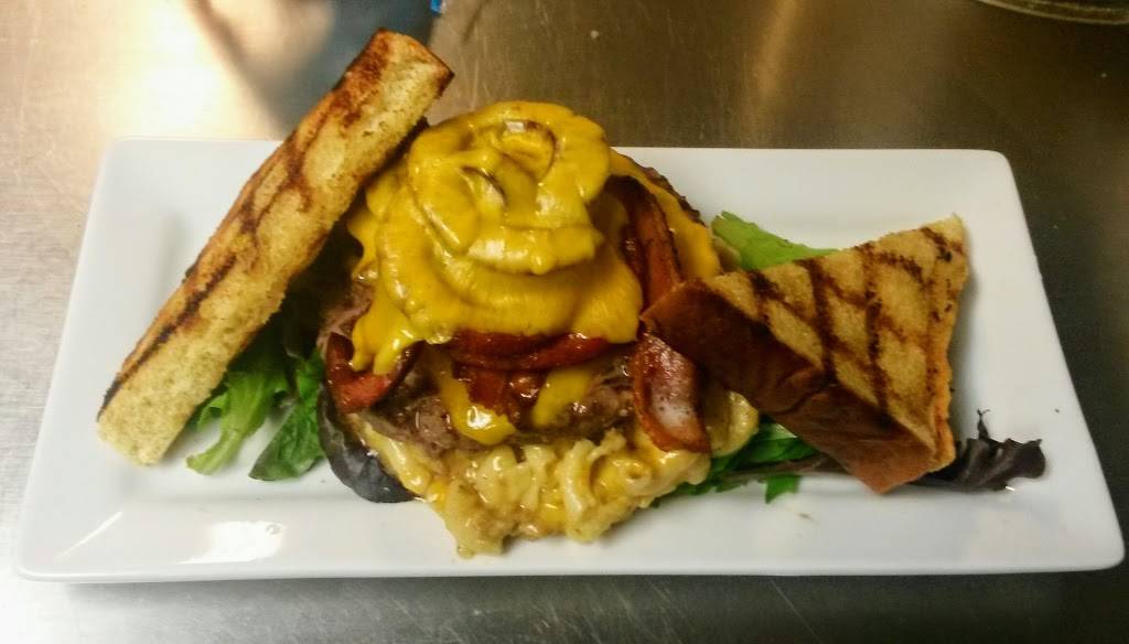 Twisted Restaurant & Bar | restaurant | W2873 Co Rd C, Sheboygan Falls, WI 53085, USA | 9204672748 OR +1 920-467-2748