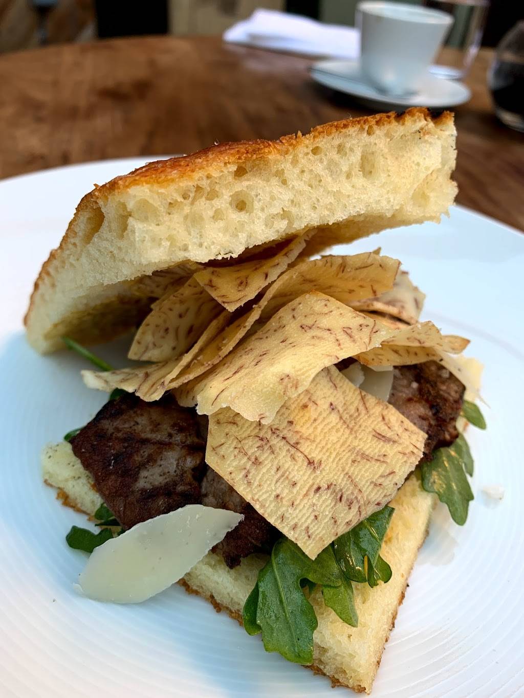 LUIGI al TEATRO | restaurant | 3116 2nd St, Santa Monica, CA 90405, USA | 3103280000 OR +1 310-328-0000