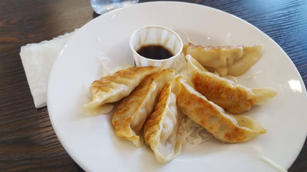 Suki Poke by the Sea | restaurant | 427 Market St, Galveston, TX 77550, USA | 4096327374 OR +1 409-632-7374