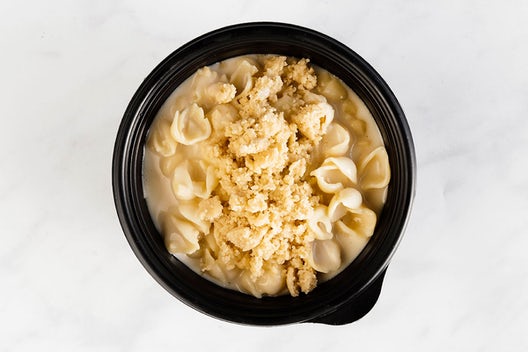 MacLove | restaurant | 650 Carnegie Blvd Suite 145, Malvern, PA 19355, USA | 6102499998 OR +1 610-249-9998