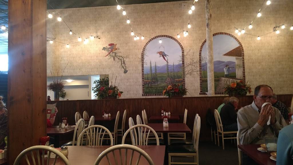 Bennies Italian Foods | restaurant | 309 N Market St, Marion, IL 62959, USA | 6189976736 OR +1 618-997-6736