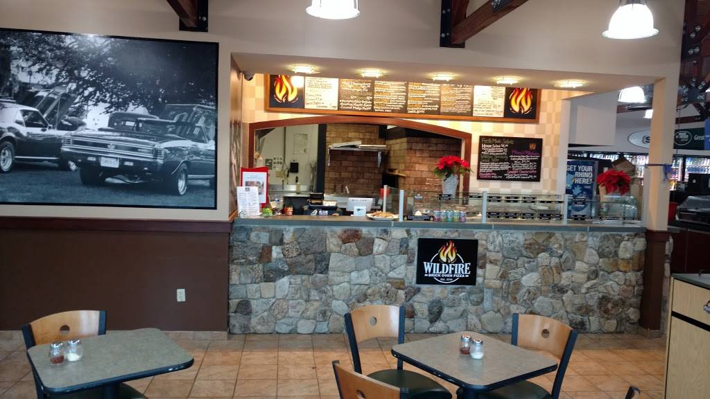 Wildfire Brick Oven Pizza | restaurant | 414 Nathan Ellis Hwy, Mashpee, MA 02649, USA | 5084776666 OR +1 508-477-6666