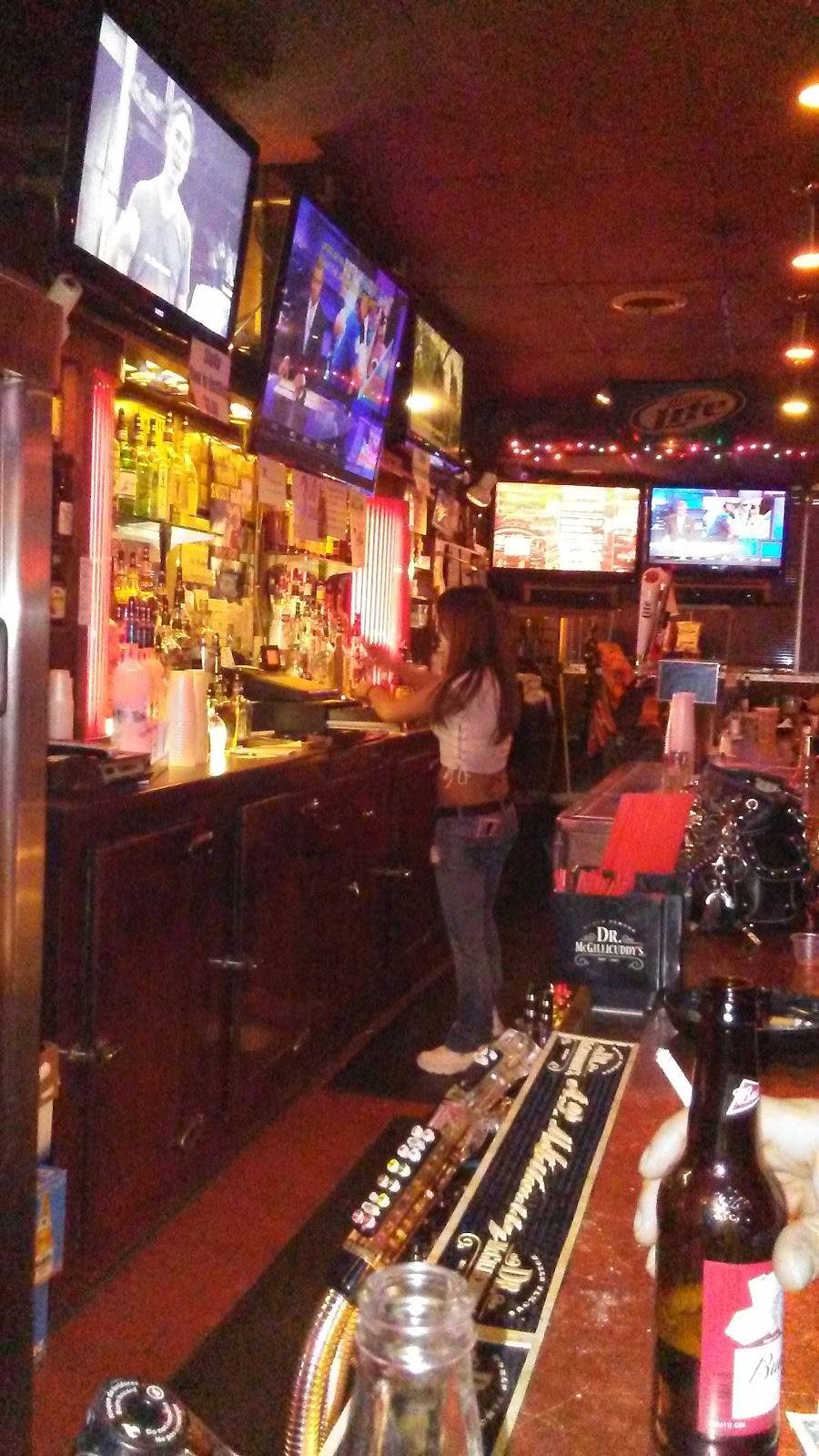 Chuck & Irenes | restaurant | 6110 Kennedy Ave, Hammond, IN 46323, USA | 2198449812 OR +1 219-844-9812