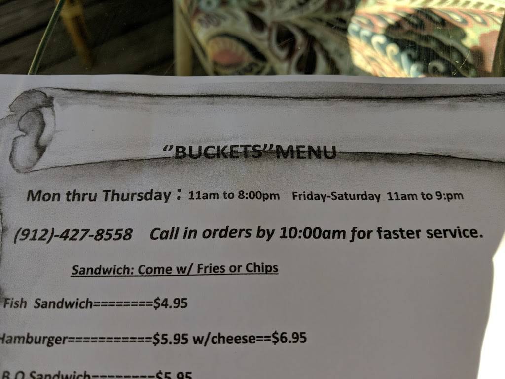 Buckets | restaurant | 100-198 N 5th St, Jesup, GA 31545, USA | 9124278558 OR +1 912-427-8558