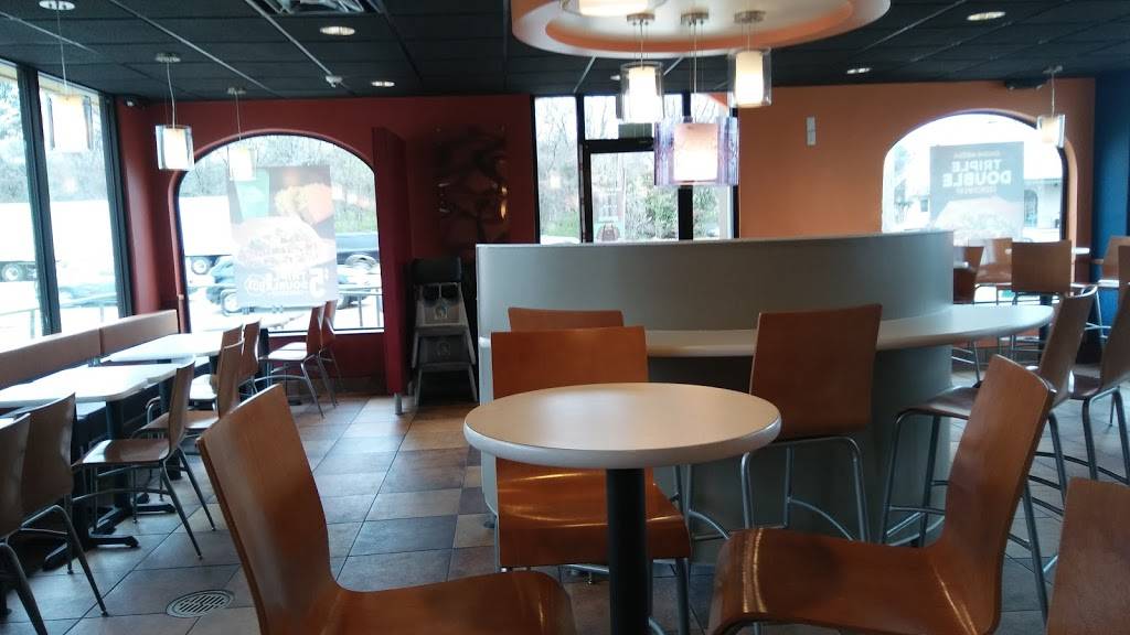 Taco Bell | meal takeaway | 3490 Elvis Presley Blvd, Memphis, TN 38116, USA | 9013985133 OR +1 901-398-5133