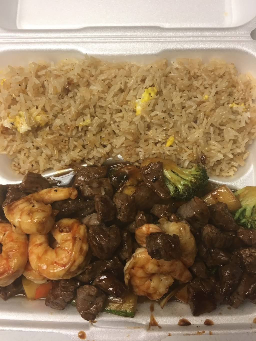 Fujiyama japanese sushi &hibachi | restaurant | 8011 Merrill Rd #19, Jacksonville, FL 32277, USA | 9045599193 OR +1 904-559-9193