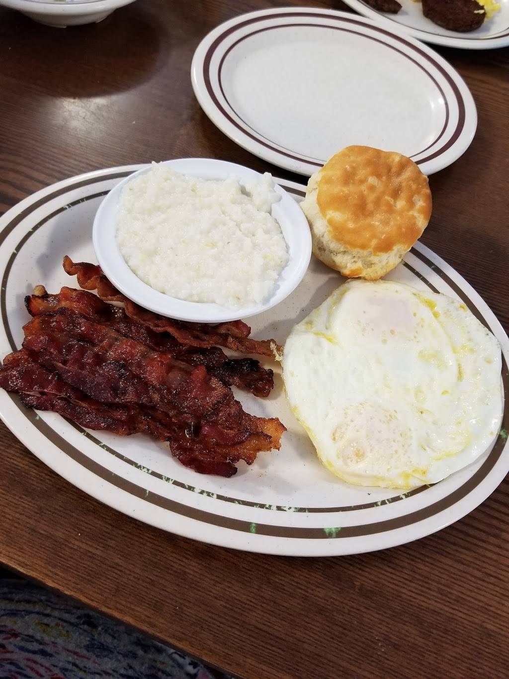 Famous Amos | restaurant | 11565 Main St N, Jacksonville, FL 32218, USA | 9045248394 OR +1 904-524-8394