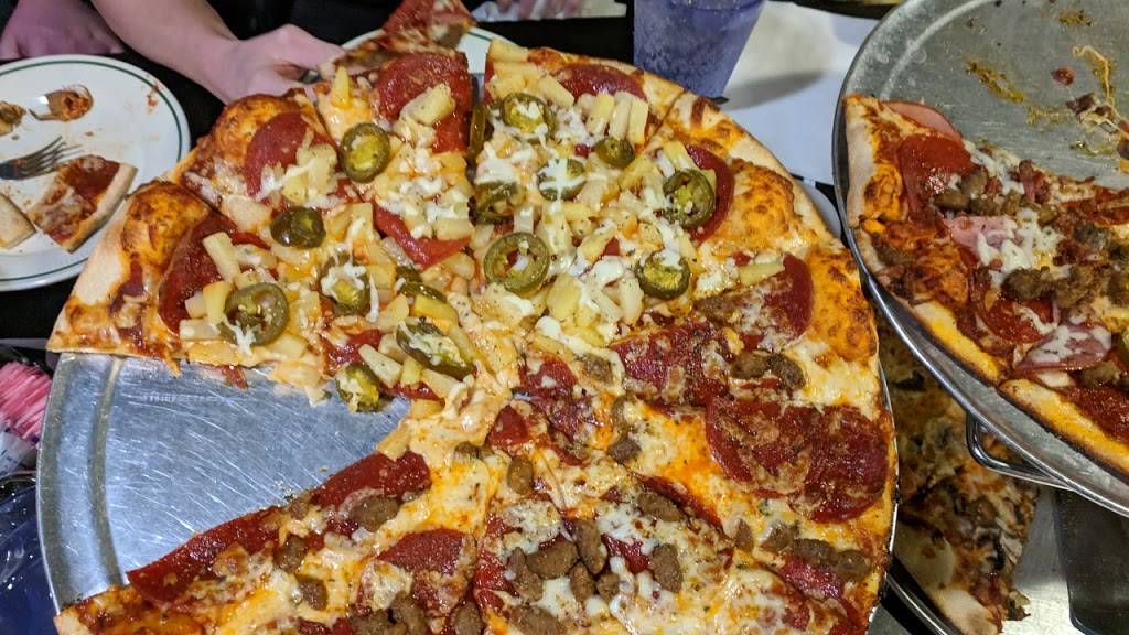 Reeds Spring Pizza Co. | restaurant | 22065 Main St, Reeds Spring, MO 65737, USA | 4172723507 OR +1 417-272-3507