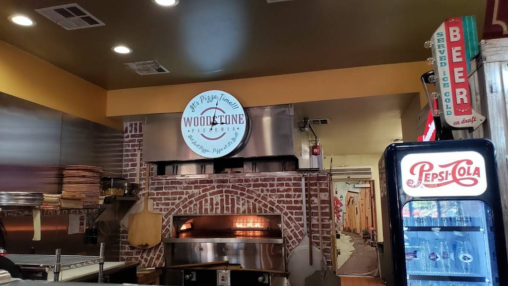 Woodstone Pizzeria | restaurant | 5440 California Ave, Bakersfield, CA 93309, USA | 6614388008 OR +1 661-438-8008