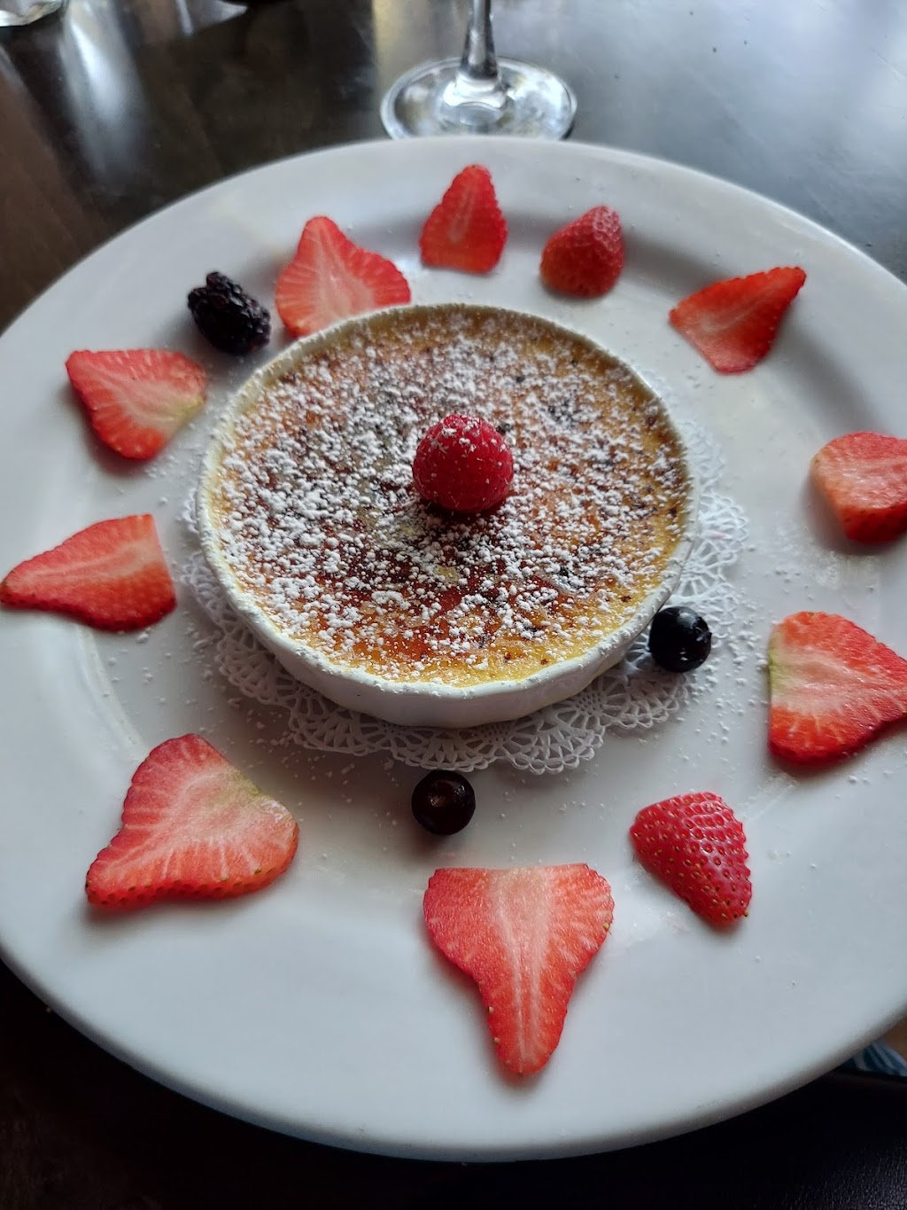 Holdrens Steaks & Seafood | restaurant | 512 State St, Santa Barbara, CA 93101, USA | 8059653363 OR +1 805-965-3363