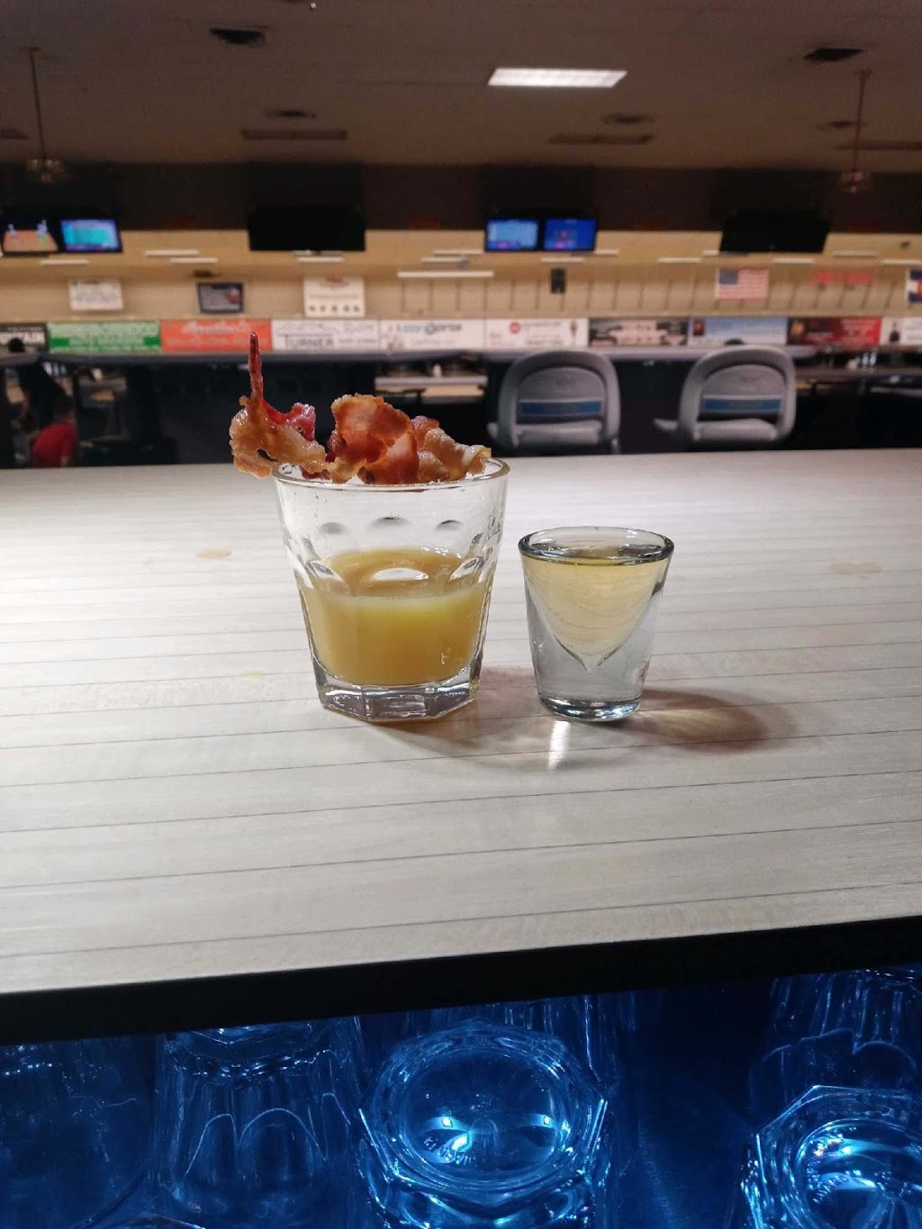 THE FALLOUT RESTAURANT & BAR | restaurant | 1227 S Prairie Ave, Pueblo, CO 81005, USA | 7192253833 OR +1 719-225-3833