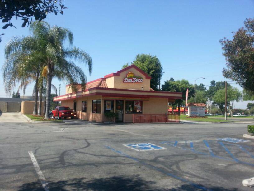 Del Taco | meal takeaway | 2535 S Euclid Ave, Ontario, CA 91761, USA | 9099836665 OR +1 909-983-6665