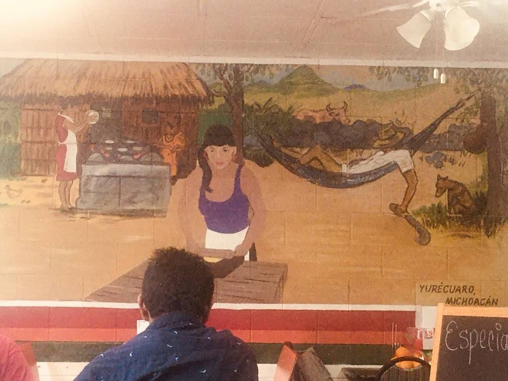 Dona Tulas | restaurant | 1407 N Wayside Dr, Houston, TX 77011, USA | 8329033736 OR +1 832-903-3736