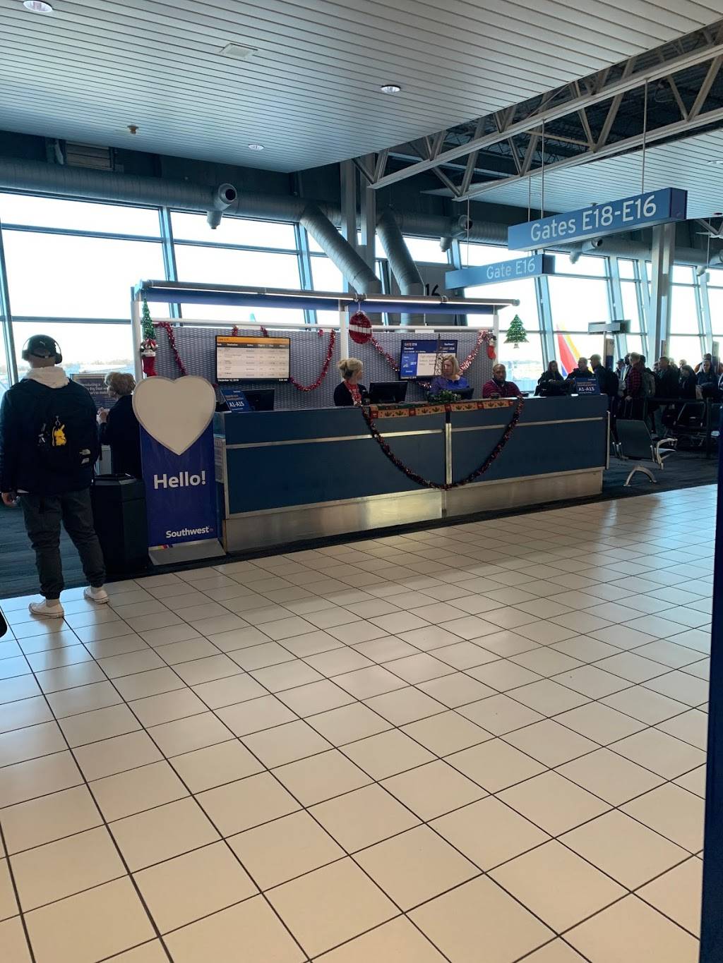 California Pizza Kitchen | restaurant | Gate E16, St. Louis, MO 63145, USA | 3144266317 OR +1 314-426-6317