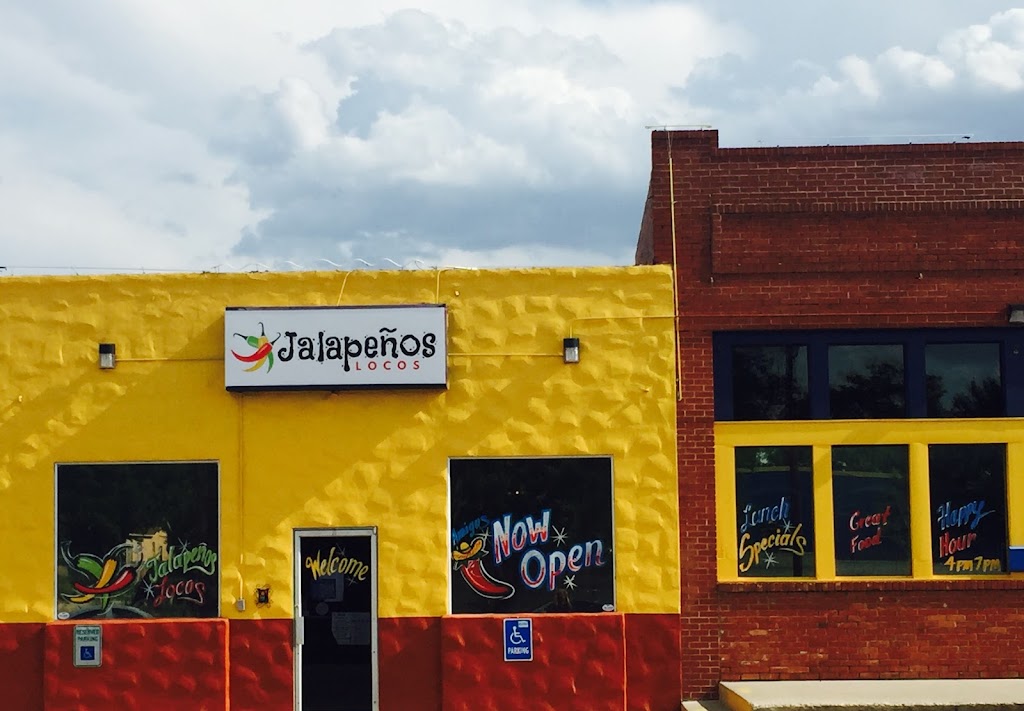 Jalapeños Locos | restaurant | 9 E Ave K, San Angelo, TX 76904, USA | 3252274623 OR +1 325-227-4623