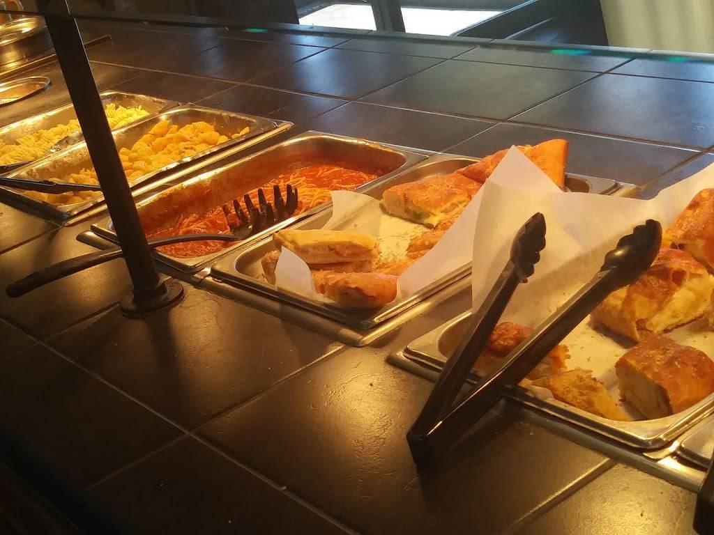 Pizza Inn | restaurant | 2600 N 14th St, Ponca City, OK 74601, USA | 5807626383 OR +1 580-762-6383