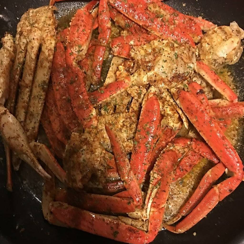 The Jungle Gentlemens Club | restaurant | 3728 N Broad St, Philadelphia, PA 19140, USA | 2674437654 OR +1 267-443-7654