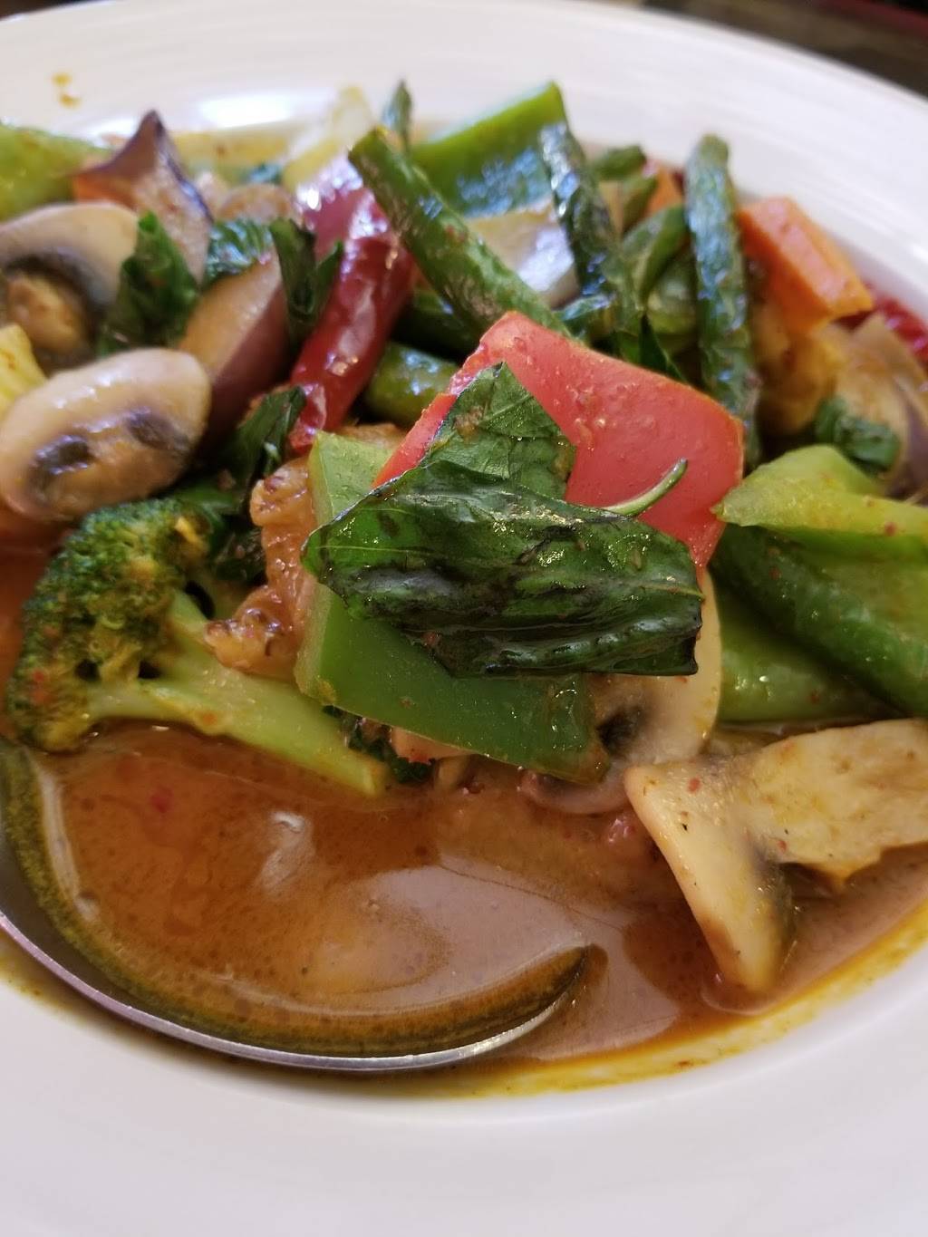 Lis Brothers | restaurant | 795 Maple Rd, Longmeadow, MA 01106, USA | 4135672037 OR +1 413-567-2037