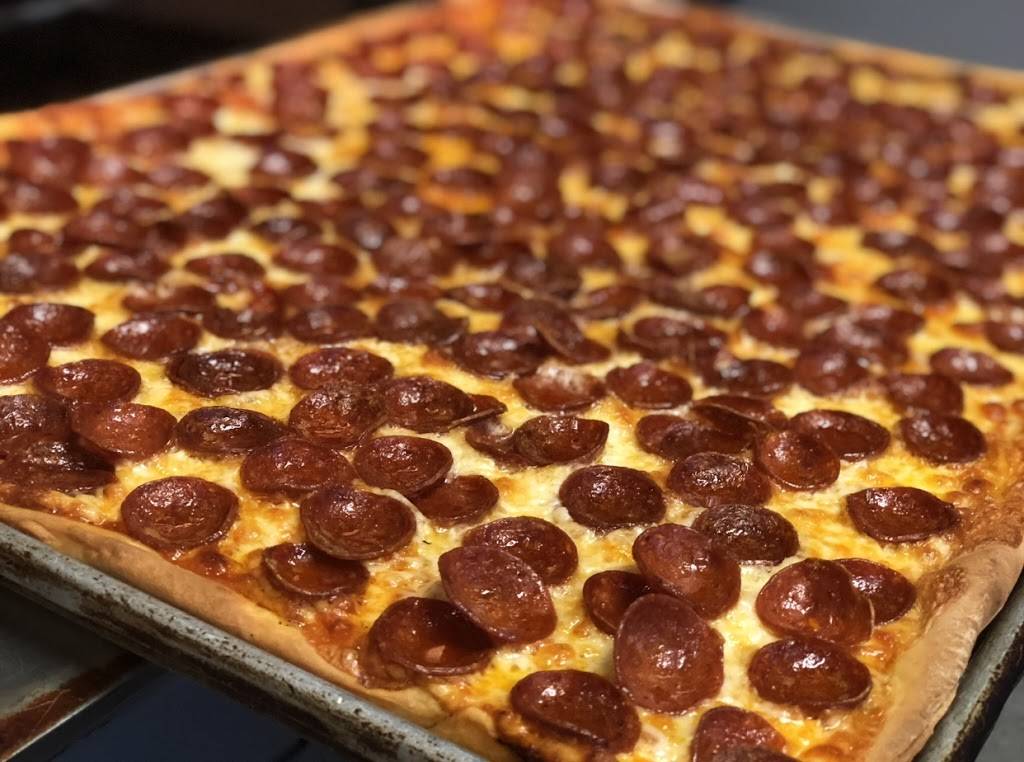 Fiesta Pizza And Chicken- NEWTON ST. (Goodyear Heights) | restaurant | 1860 Newton St, Akron, OH 44305, USA | 3307332201 OR +1 330-733-2201