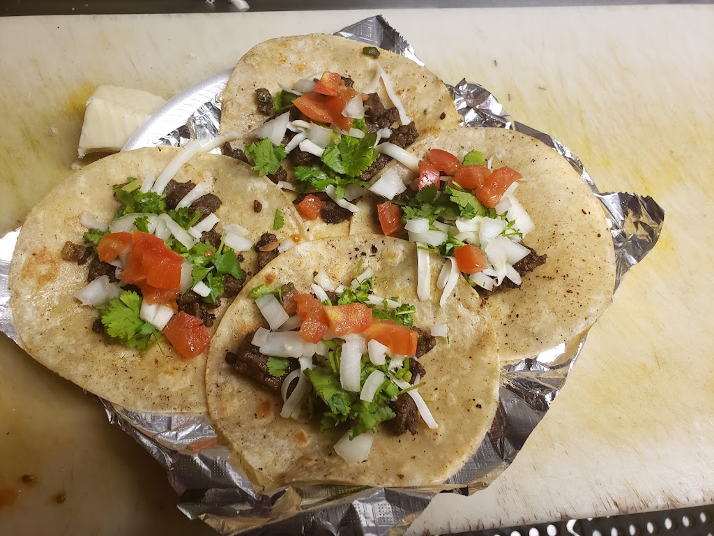 Marias Mexican Food | restaurant | 3105 National Parks Hwy, Carlsbad, NM 88220, USA | 5753611816 OR +1 575-361-1816