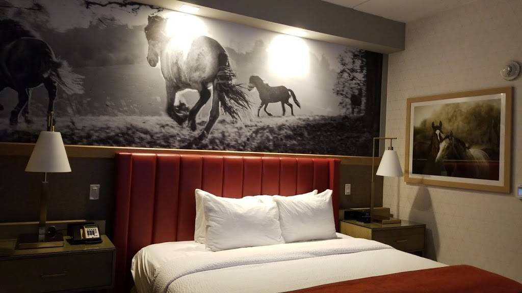 Oak Grove Racing, Gaming & Hotel | restaurant | 777 Winners Way, Oak Grove, KY 42262, USA | 2709844200 OR +1 270-984-4200