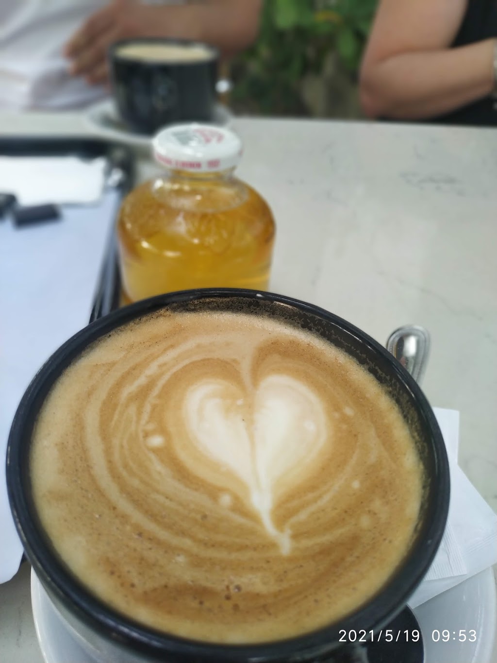 Aroma Espresso Bar | cafe | 1601 Collins Ave, Miami Beach, FL 33139, USA | 3053978685 OR +1 305-397-8685