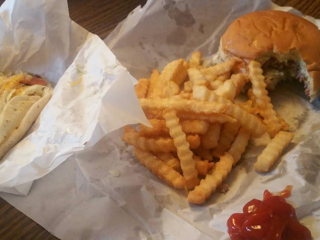 Big Norms Hot Dogs | restaurant | 3540 Grand Ave C, Gurnee, IL 60031, USA | 8476233647 OR +1 847-623-3647