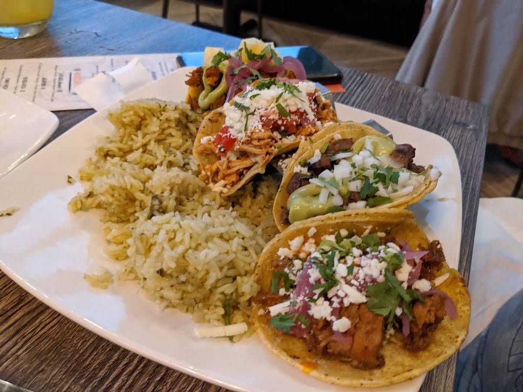 REVOLU modern taqueria + bar | restaurant | 5538 N 7th St Suite 100, Phoenix, AZ 85014, USA | 6026751182 OR +1 602-675-1182