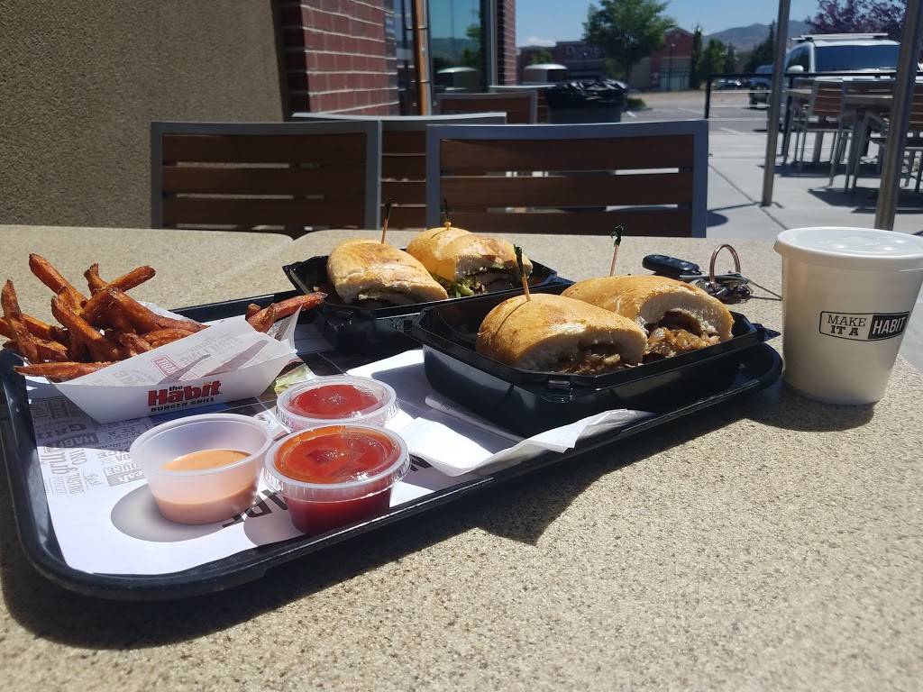 The Habit Burger Grill | meal takeaway | 11428 S Pkwy Plaza Dr #100, South Jordan, UT 84095, USA | 8014954267 OR +1 801-495-4267