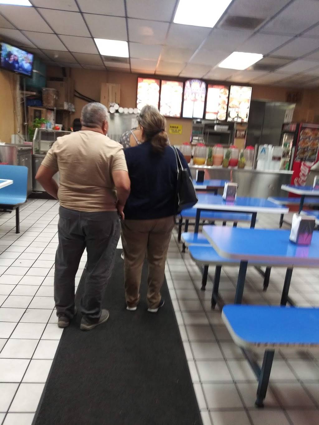 Tacos Los Toritos | restaurant | 18520 Soledad Canyon Rd, Santa Clarita, CA 91351, USA | 6613607400 OR +1 661-360-7400